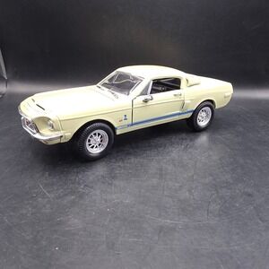 Shelby GT500KR Diecast Model Car 1/24 Cream 1968 Cobra Jet 428 Sunnyside